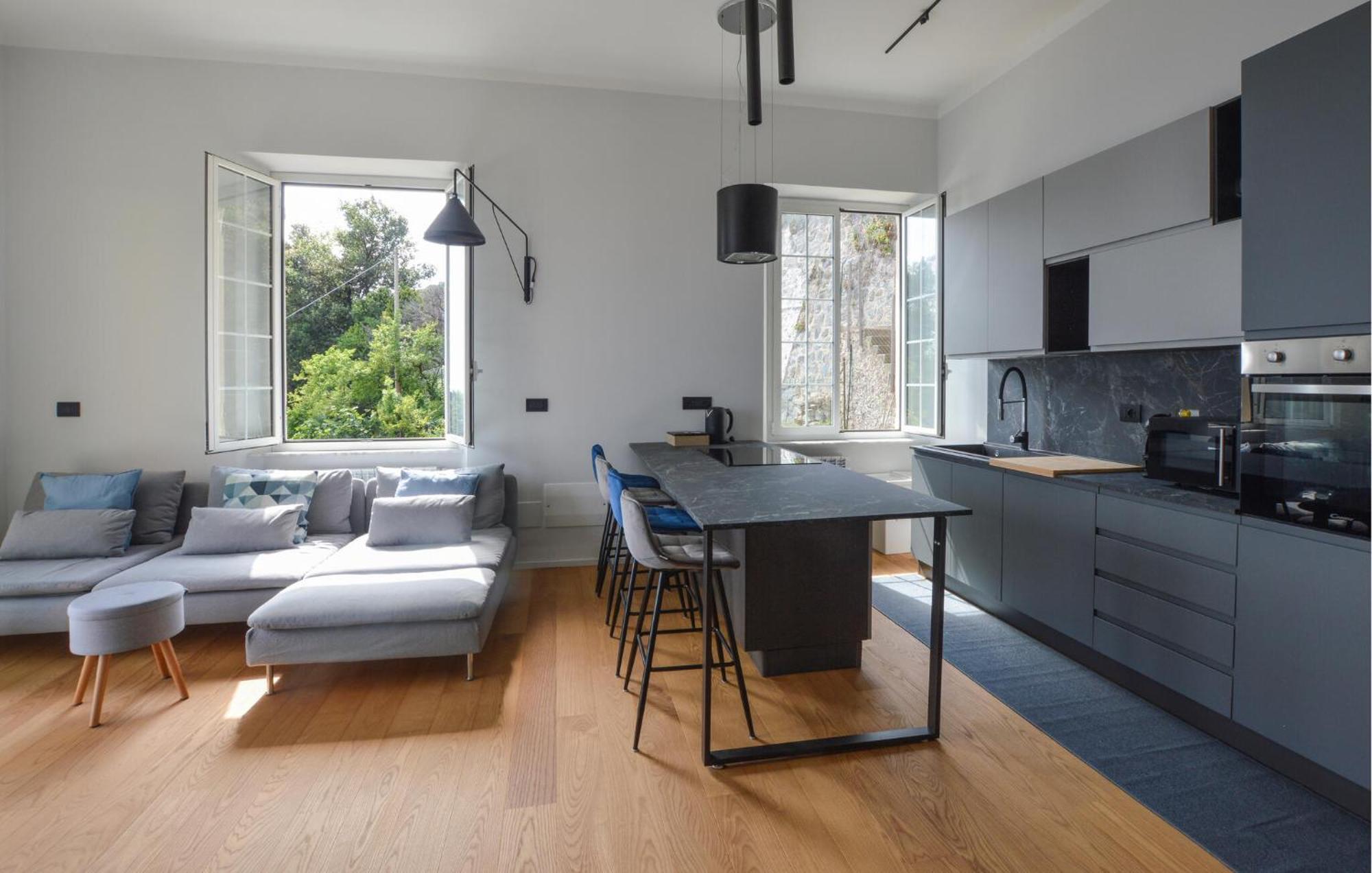 Beautiful In With House Sea View Appartement