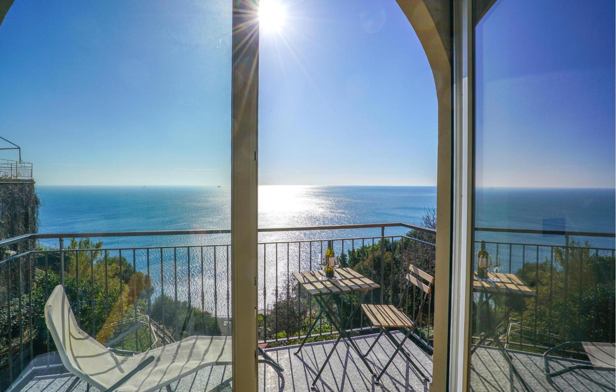 Beautiful In With House Sea View Genua